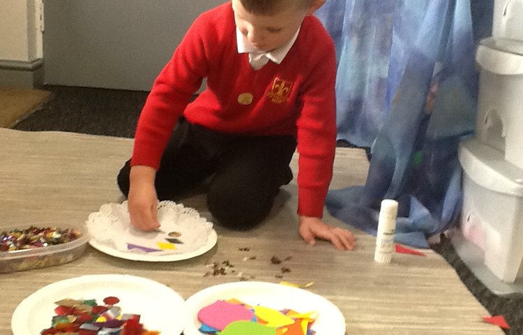Image of Learning About Diwali and creating rangoli patterns!