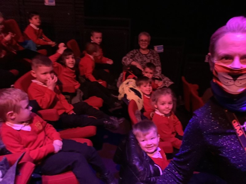 Image of We had a super time at the theatre!